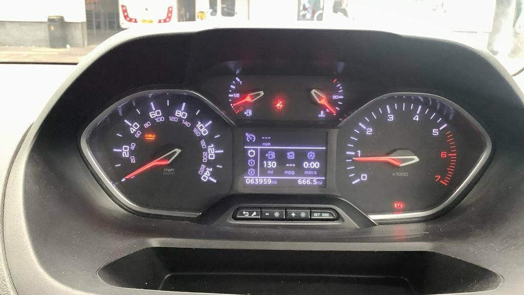 Peugeot Partner 1000 1.5 Bluehdi 100 Professional Premium Van White #10