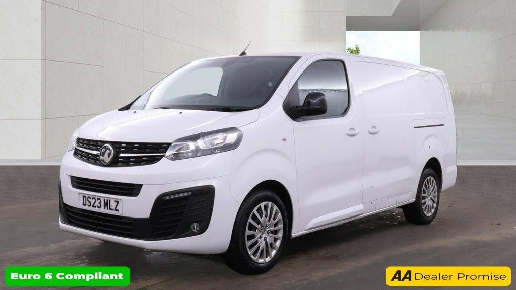 Vauxhall Vivaro 1.5L Pro 6Dr White #2