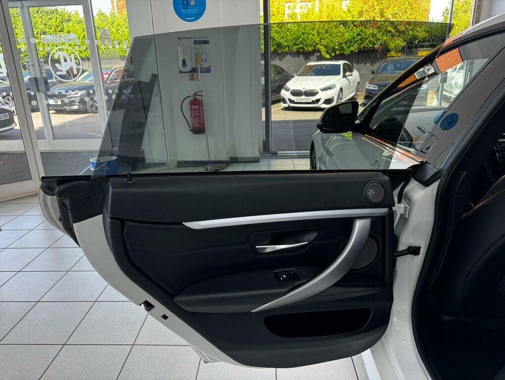 BMW 4 Series Gran Coupe Gran Coupe 2.0 420D M Sport Hatchback A Black #33