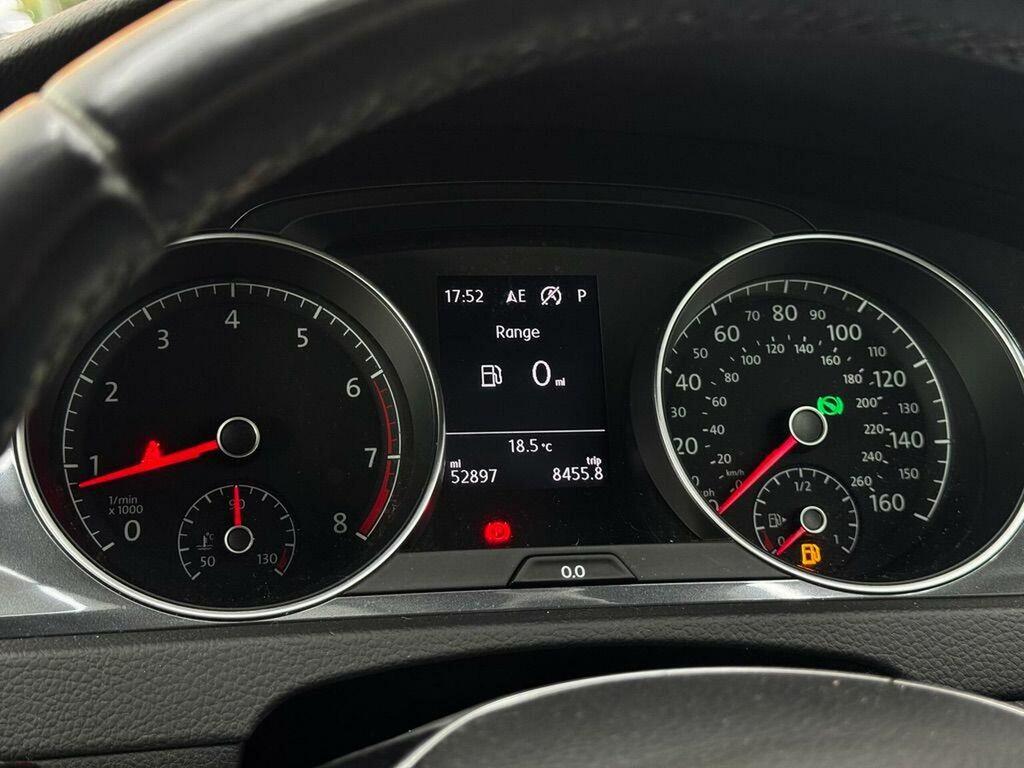 Volkswagen Golf 1.4 Tsi Se Nav Dsg Euro 6 Ss Silver #4