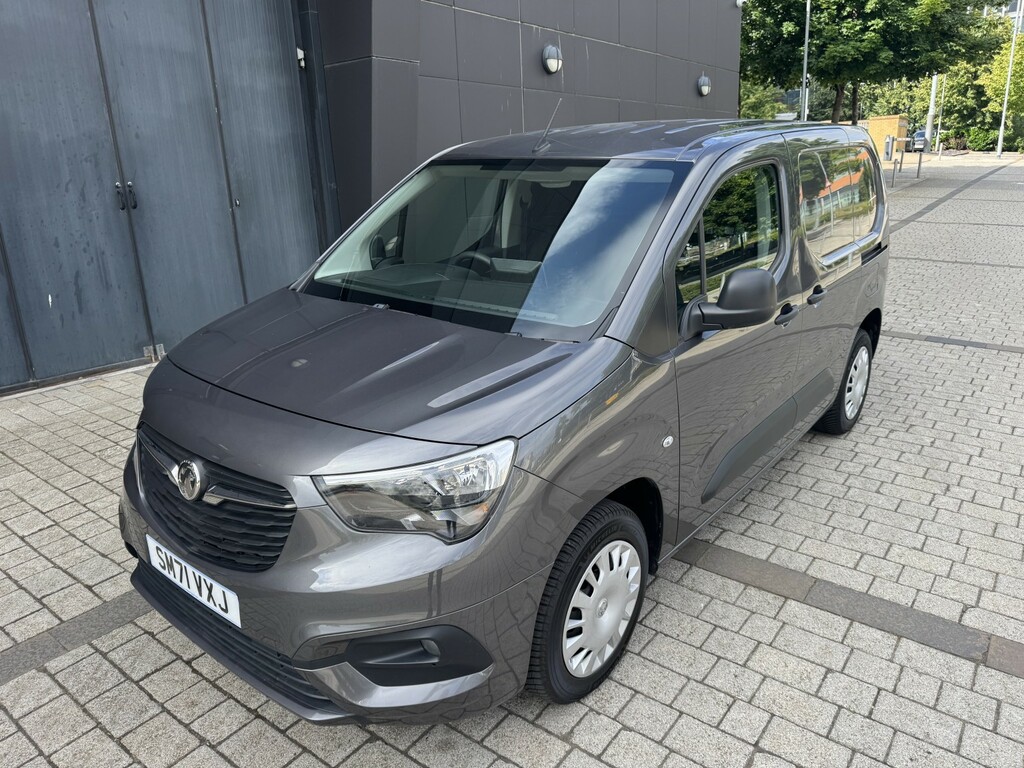 Vauxhall Combo 1.5 Turbo D 2000 Sportive Grey