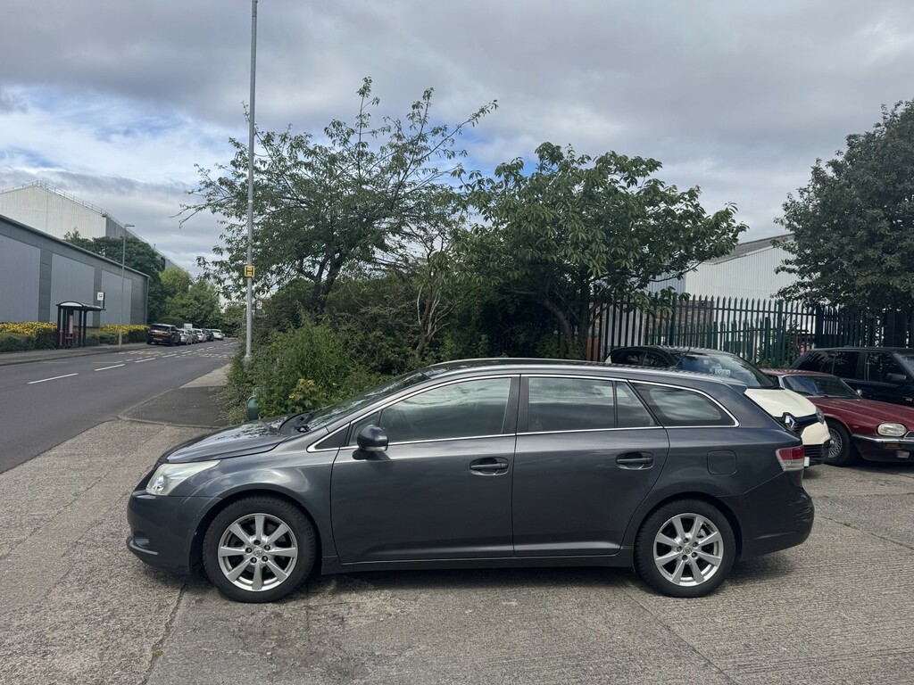 Toyota Avensis Avensis Tr D-4d Grey #4