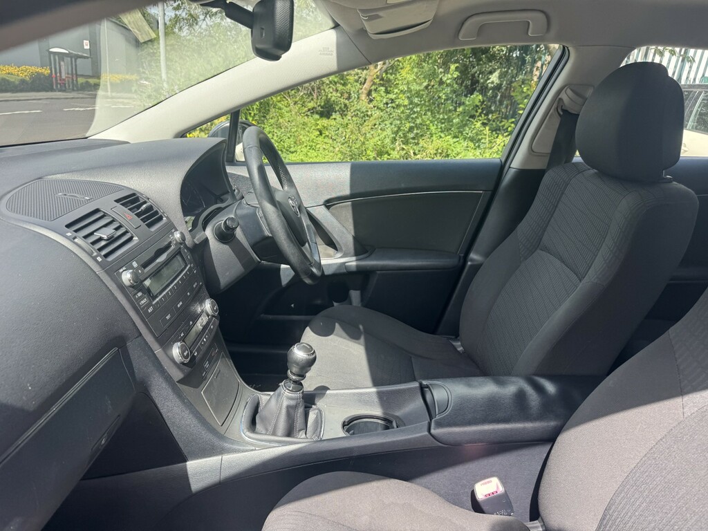 Toyota Avensis T Spirit Blue #28