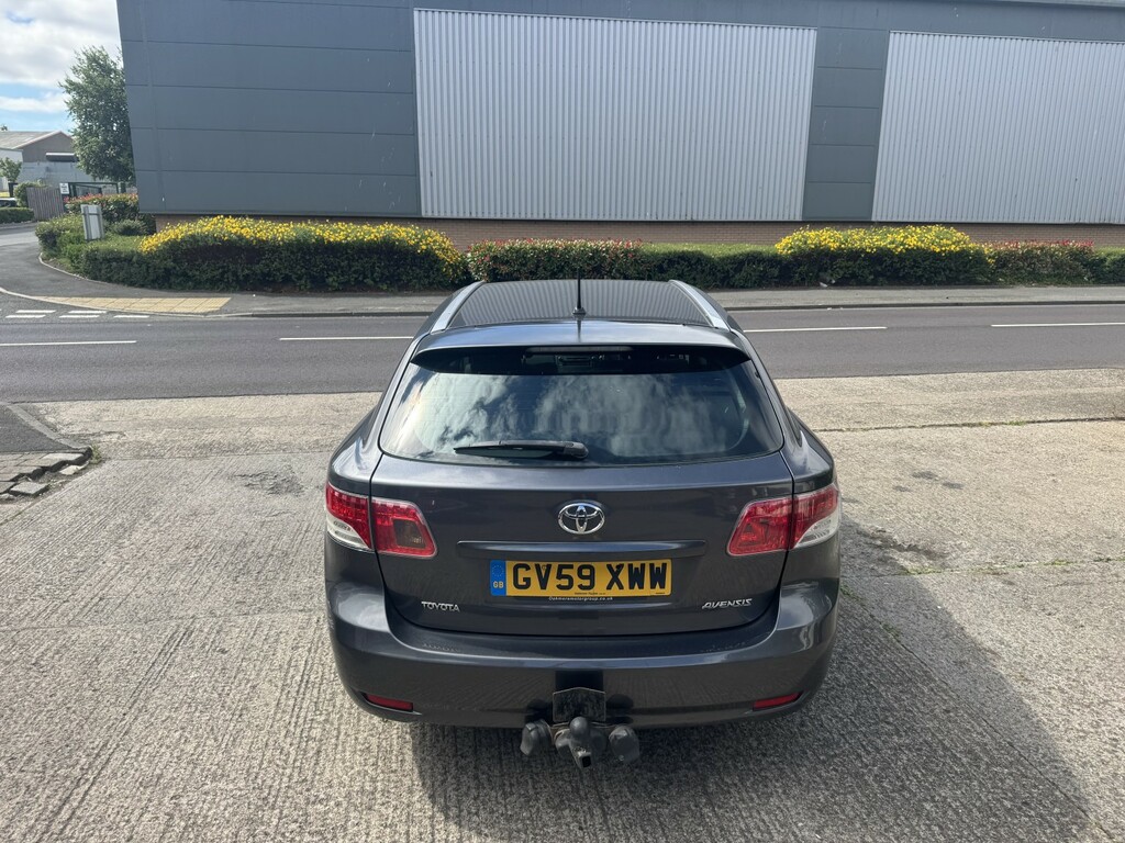 Toyota Avensis T Spirit Blue #7