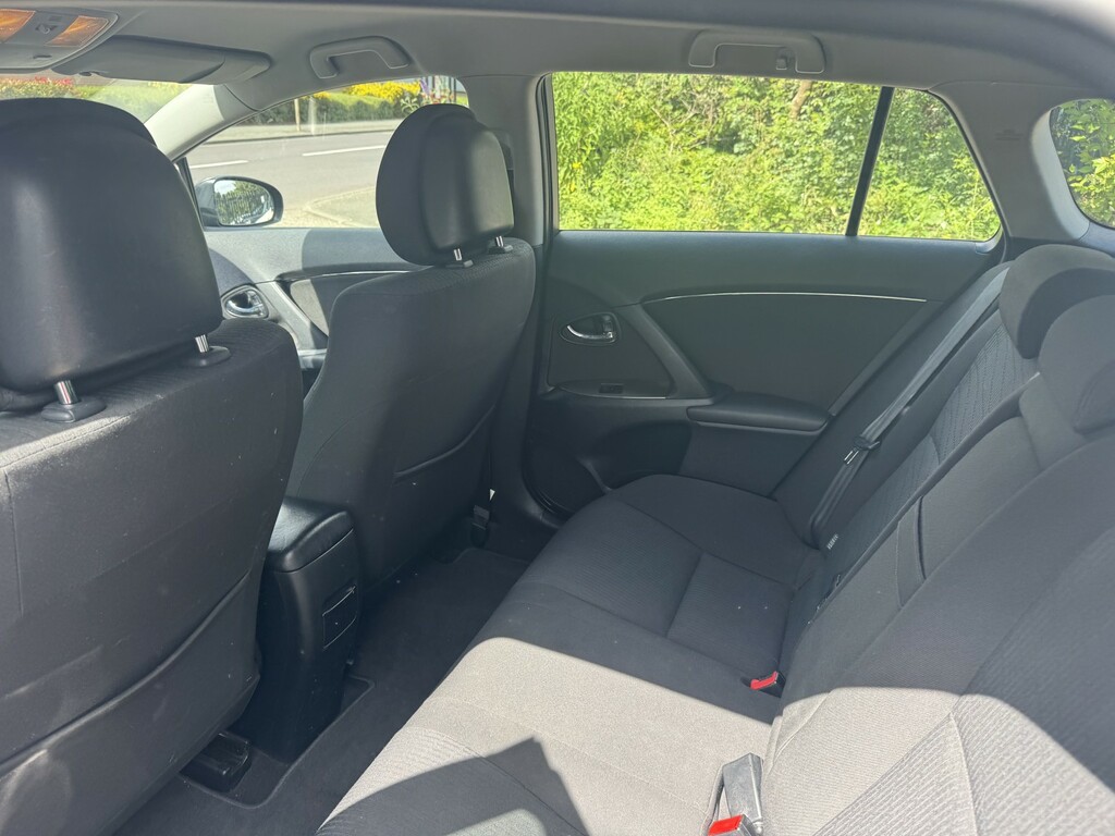 Toyota Avensis T Spirit Blue #24