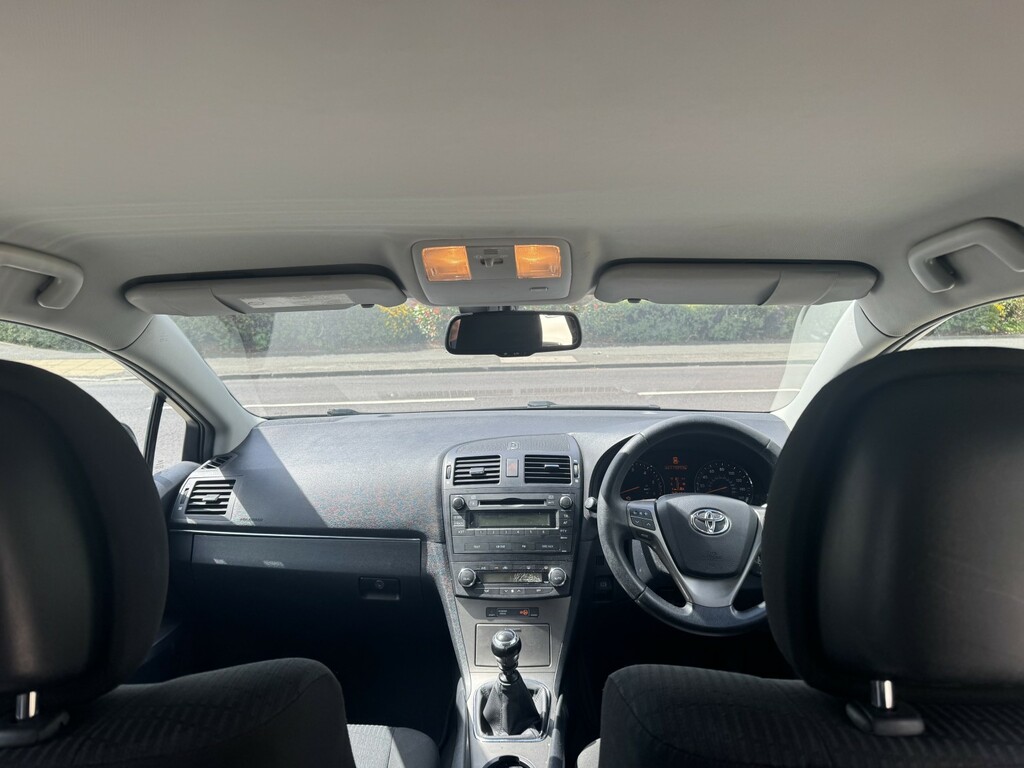 Toyota Avensis T Spirit Blue #19