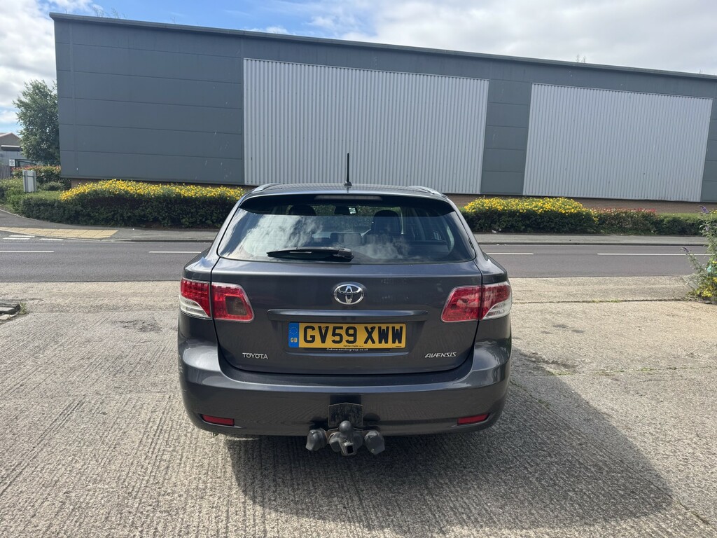 Toyota Avensis T Spirit Blue #13