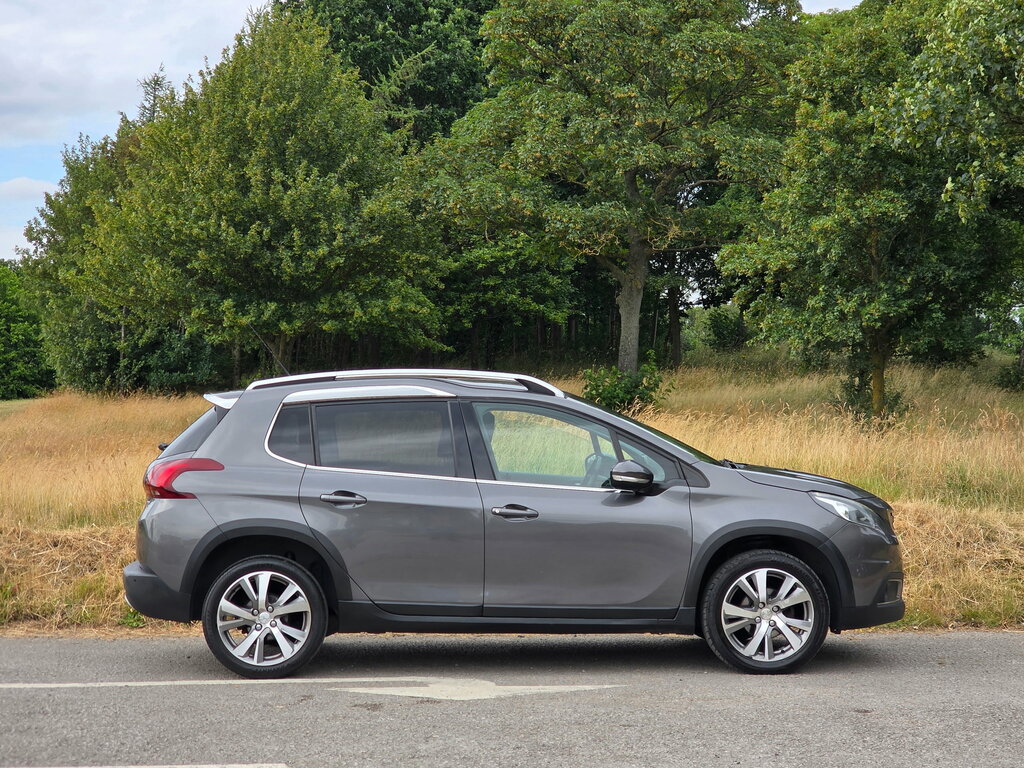 Peugeot 2008 1.2 Puretech Allure  #8