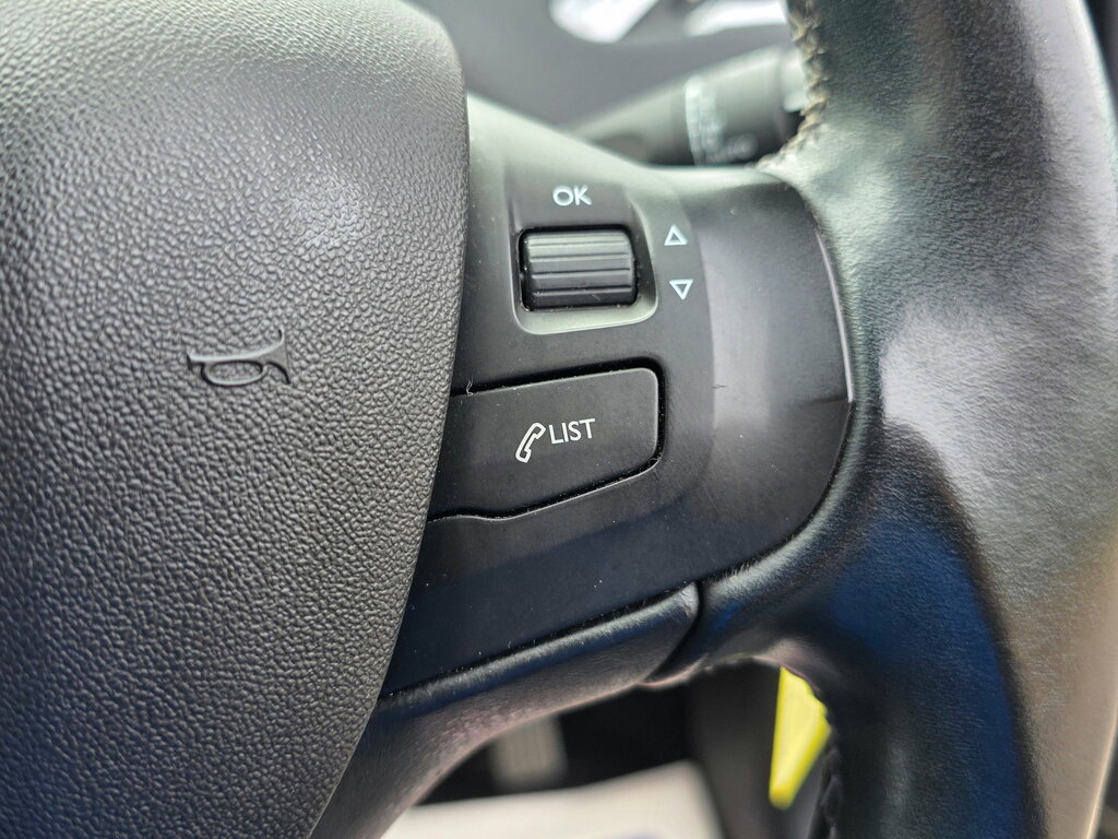 Peugeot 2008 1.2 Puretech Allure  #34