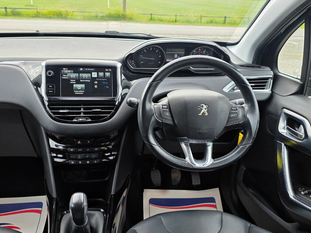 Peugeot 2008 1.2 Puretech Allure  #18