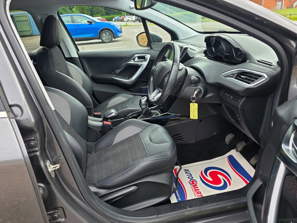 Peugeot 2008 1.2 Puretech Allure  #22