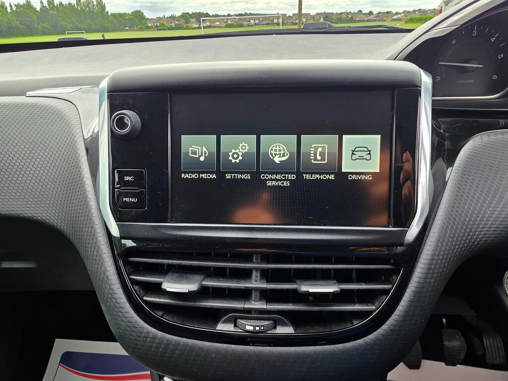 Peugeot 2008 1.2 Puretech Allure  #28
