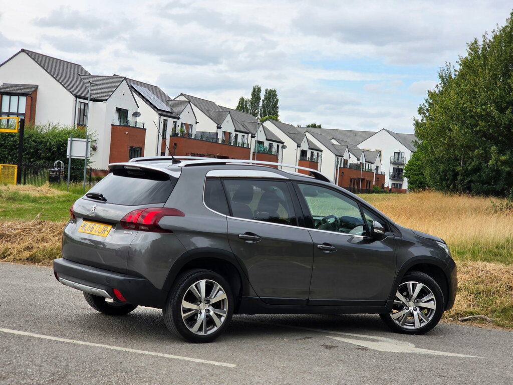 Peugeot 2008 1.2 Puretech Allure  #7
