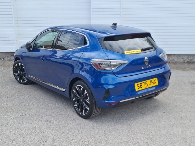 Renault Clio 1.6 E-tech Full Hybrid 145 Techno Blue #2