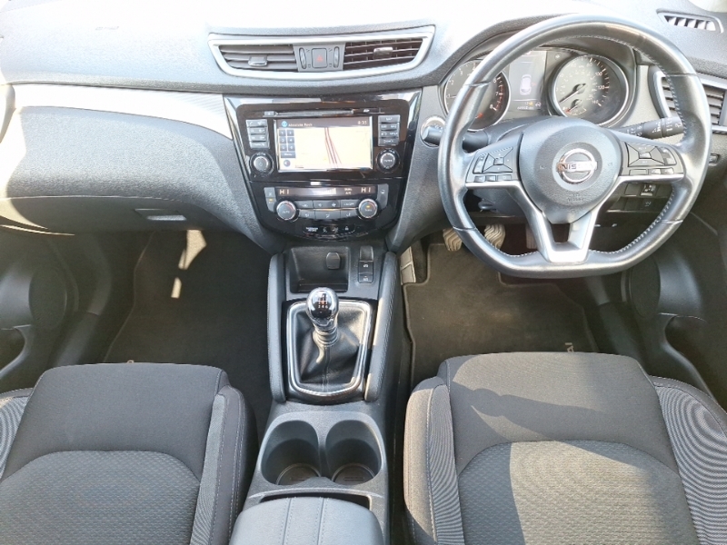 Nissan Qashqai 1.3 Dig-t N-connecta SR19BYD Black #3