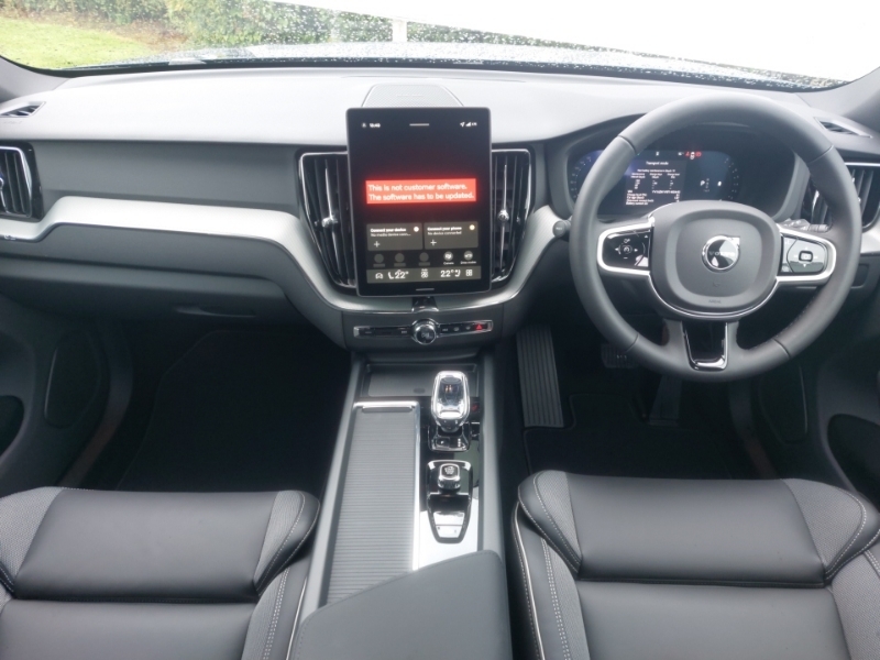 Volvo XC60 2.0 B5p Plus Black Edition Awd Geartronic Blue #3
