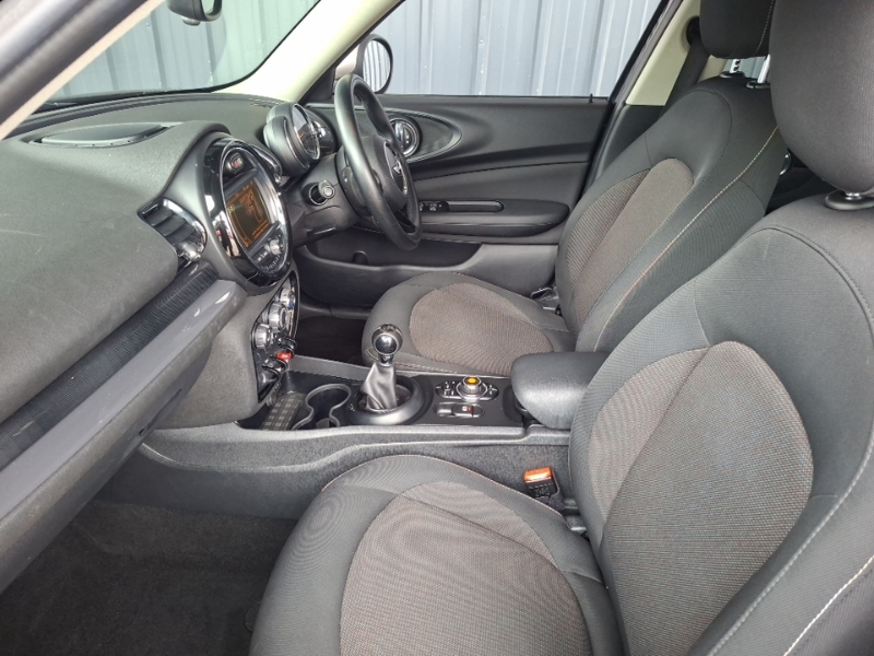Mini Clubman 1.5 Cooper 6Dr Black #5