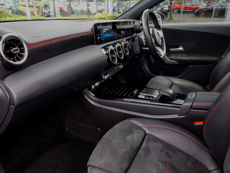 Mercedes-Benz A Class A180d Amg Line Executive DF19VTC Black #5