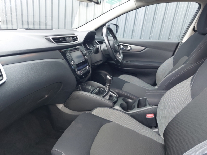 Nissan Qashqai 1.6 Dci N-connecta VK67WEC Grey #5