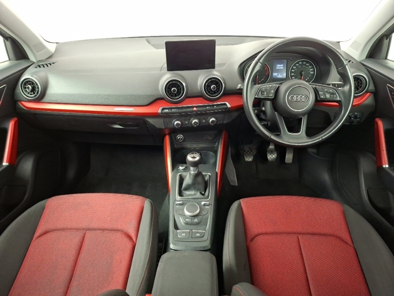 Audi Q2 1.0 Tfsi Sport YY18CTZ Silver #3