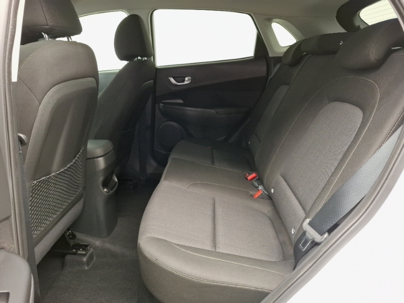 Hyundai Kona 1.6 Gdi Hybrid Premium Dct SY22PYZ White #6