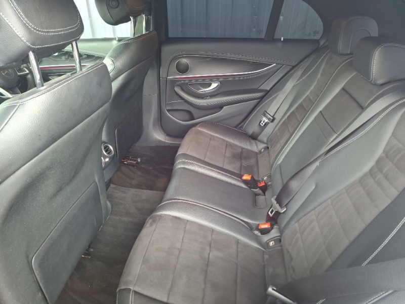 Mercedes-Benz E Class E220d Amg Line 9G-tronic KP67DGO White #6