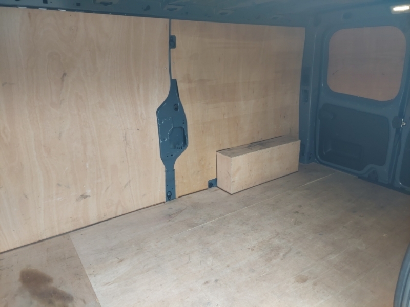 Renault Trafic Ll30 Blue Dci 130 Extra Safety Van SA74RTU Grey #6