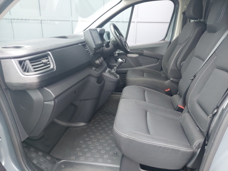 Renault Trafic Ll30 Blue Dci 130 Extra Safety Van SA74RTU Grey #5