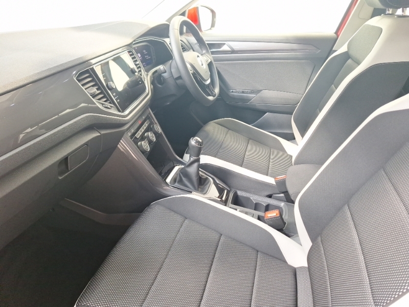Volkswagen T-Roc 1.5 Tsi Evo Sel Red #5