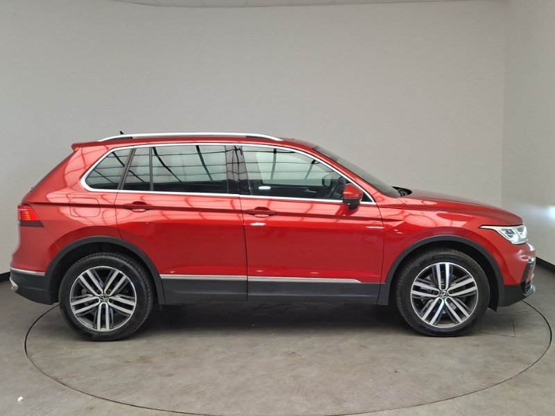 Volkswagen Tiguan 1.4 Tsi Ehybrid Elegance Dsg Red #4