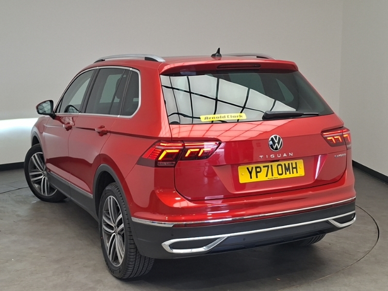 Volkswagen Tiguan 1.4 Tsi Ehybrid Elegance Dsg Red #2