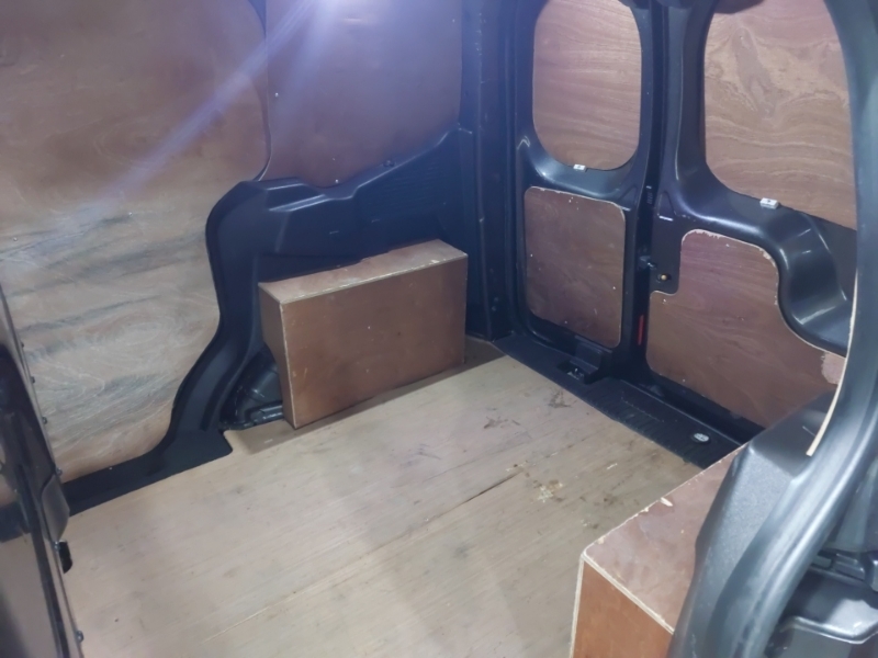 Ford Transit Courier 1.0 Ecoboost Limited Van 6 Speed Grey #6