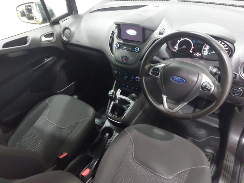 Ford Transit Courier 1.0 Ecoboost Limited Van 6 Speed Grey #3