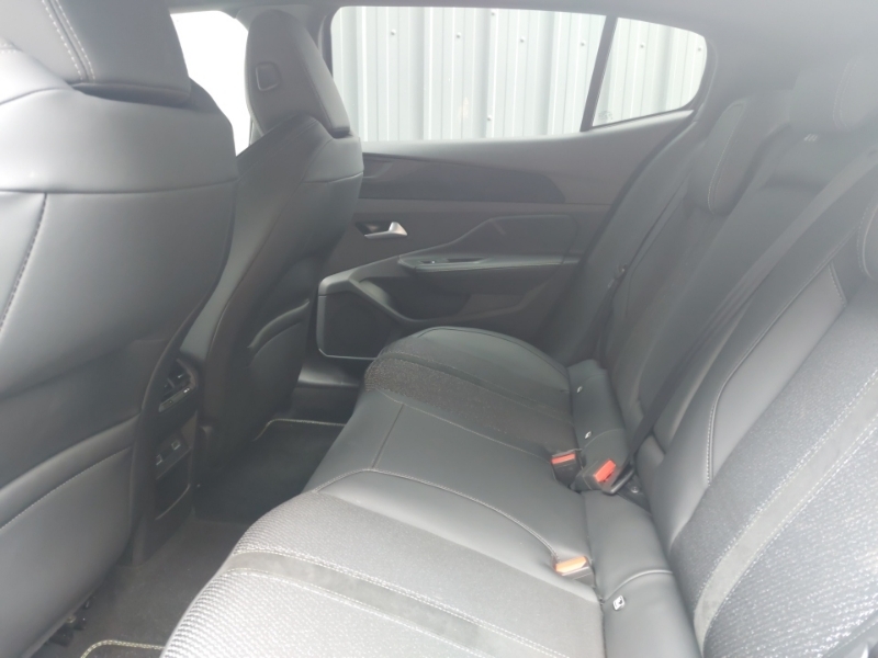 Peugeot 408 1.2 Hybrid 136 Gt E-dsc6 Grey #6