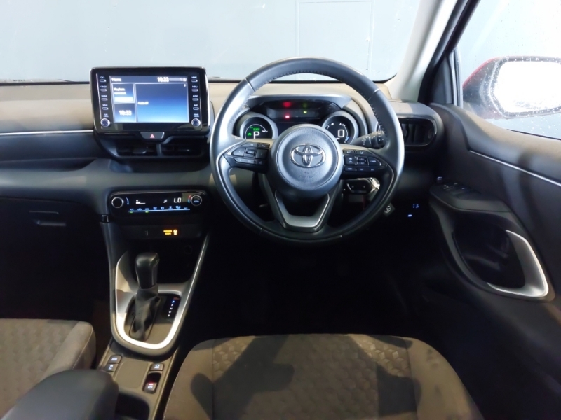 Toyota Yaris 1.5 Hybrid Design Cvt ML23VCW Red #6