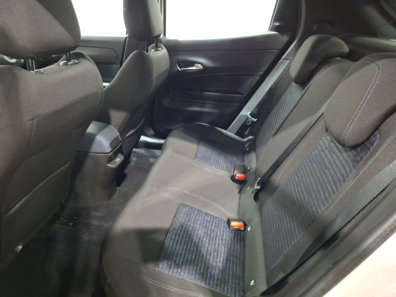 Alfa Romeo Junior 1.2 Turbo Ibrida Beige #6