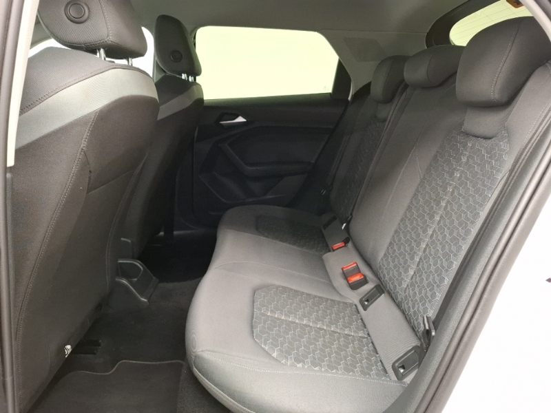 Audi A1 30 Tfsi Sport White #6