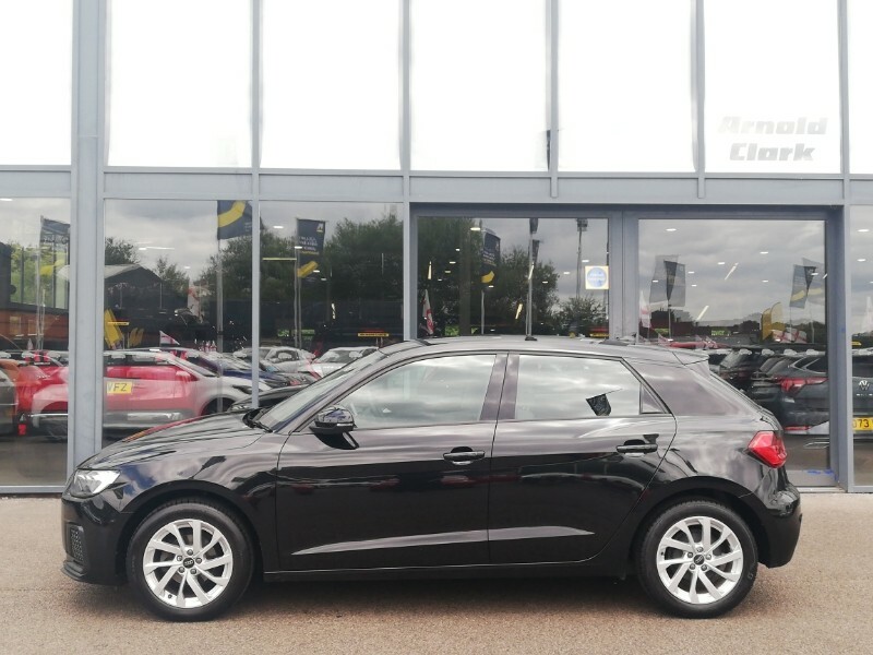 Audi A1 25 Tfsi Sport Black #4