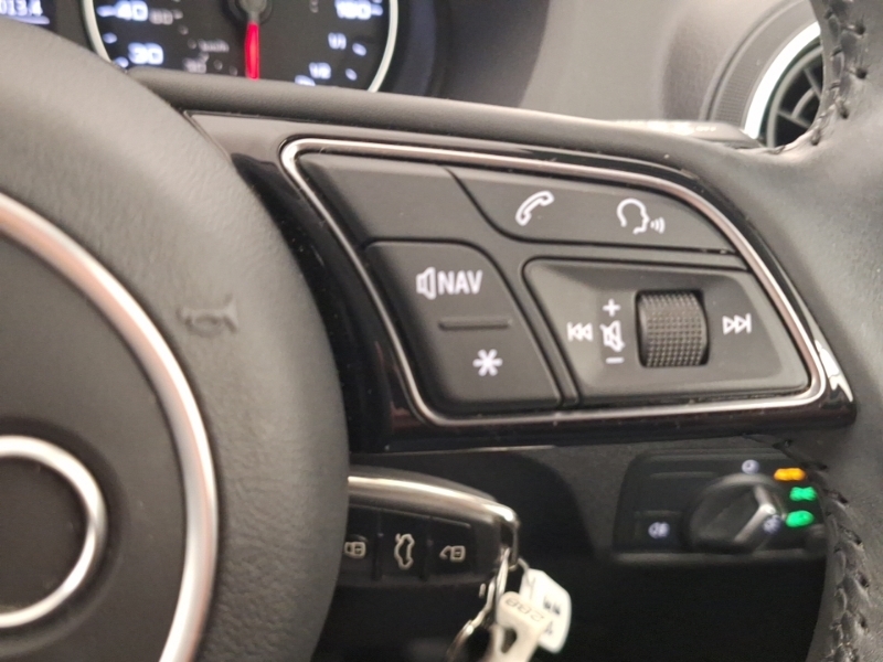 Audi Q2 1.6 Tdi 30 Sport S Tronic Euro 6 Ss Black #13