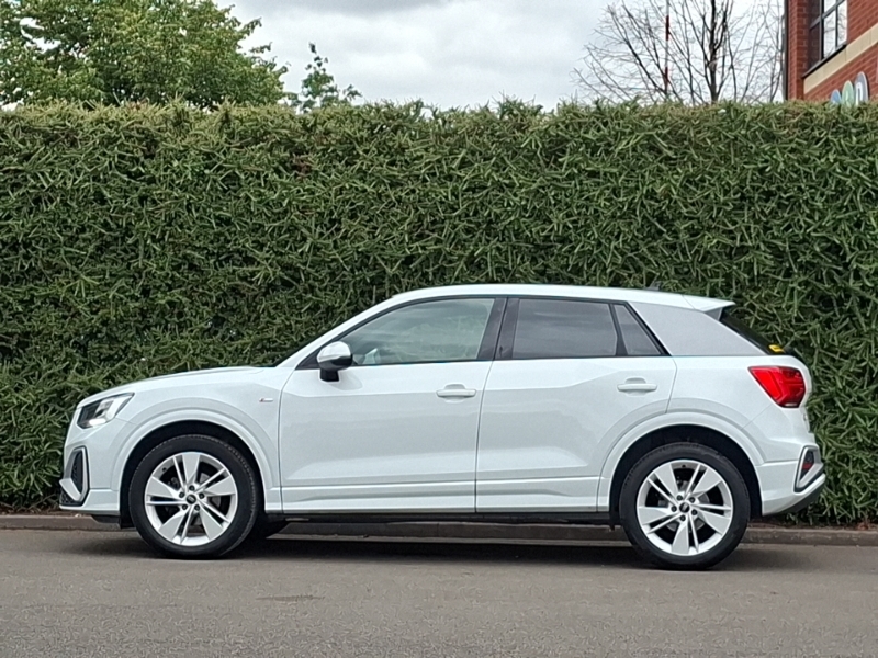 Audi Q2 35 Tfsi S Line S Tronic White #4