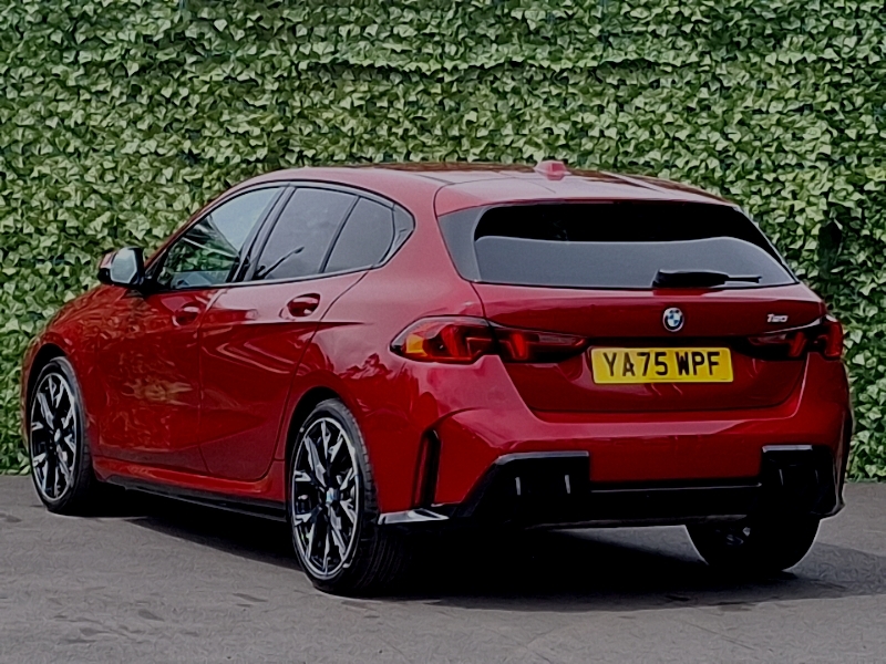 BMW 1 Series 120 M Sport Step Red #2
