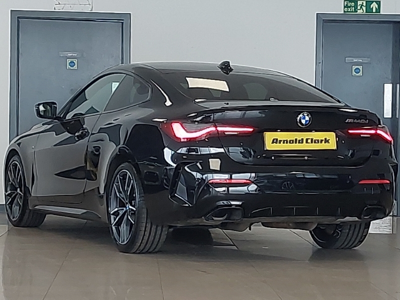 BMW 4 Series M440d Xdrive Mht Step Black #2