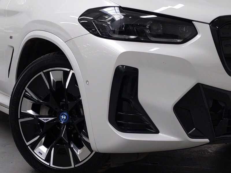 BMW iX3 210Kw M Sport Pro 80Kwh White #9