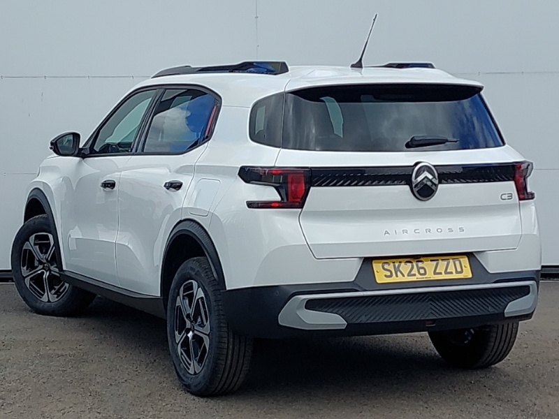 Citroen C3 Aircross 1.2 Turbo Plus White #2