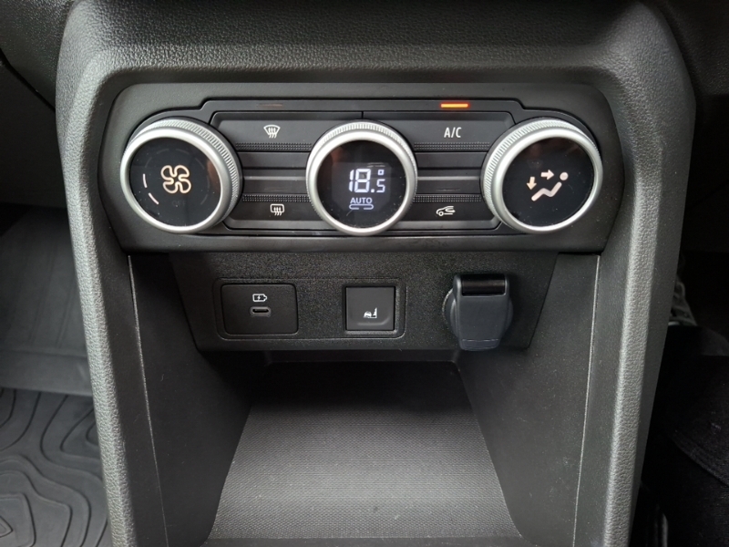 Dacia Sandero Stepway 1.0 Tce Extreme Hatchback Euro 6 White #16