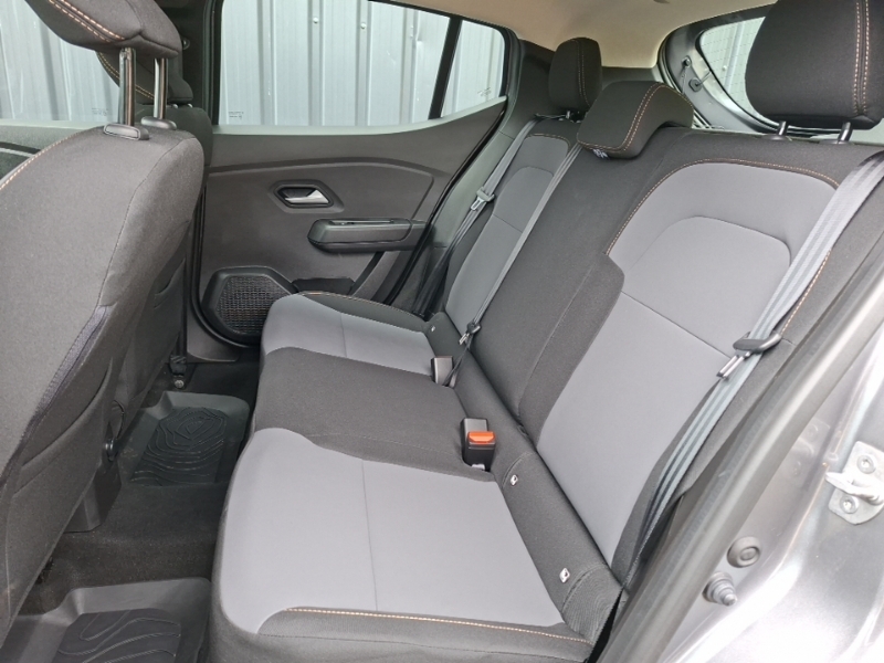 Dacia Sandero Stepway 1.0 Tce Extreme Grey #6