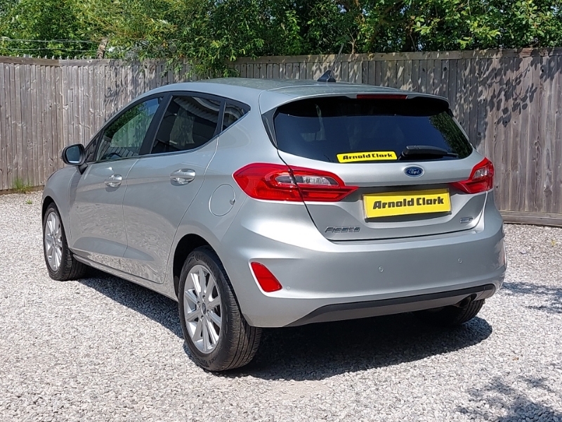 Ford Fiesta 1.0 Ecoboost Hybrid Mhev 125 Titanium MV70AYT Silver #2