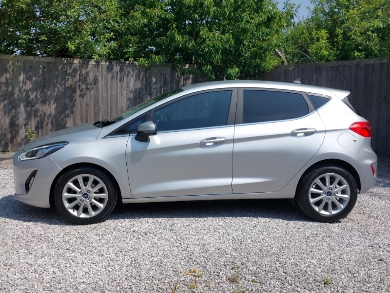 Ford Fiesta 1.0 Ecoboost Hybrid Mhev 125 Titanium MV70AYT Silver #4