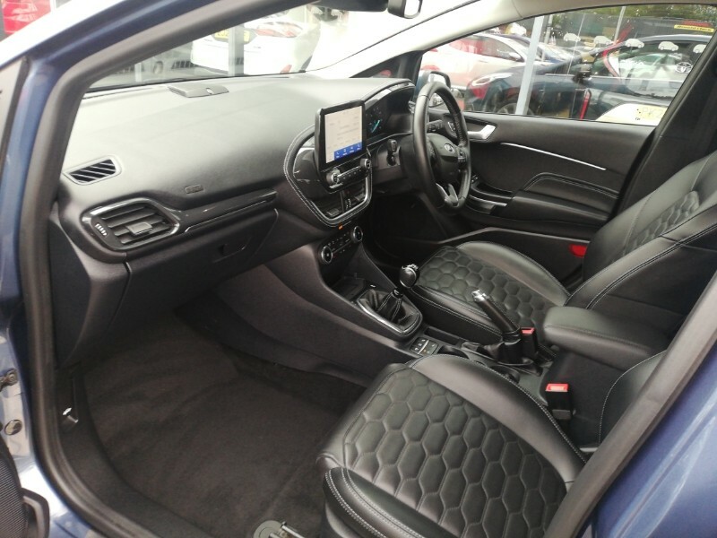 Ford Fiesta Fiesta St-2 T Red #5