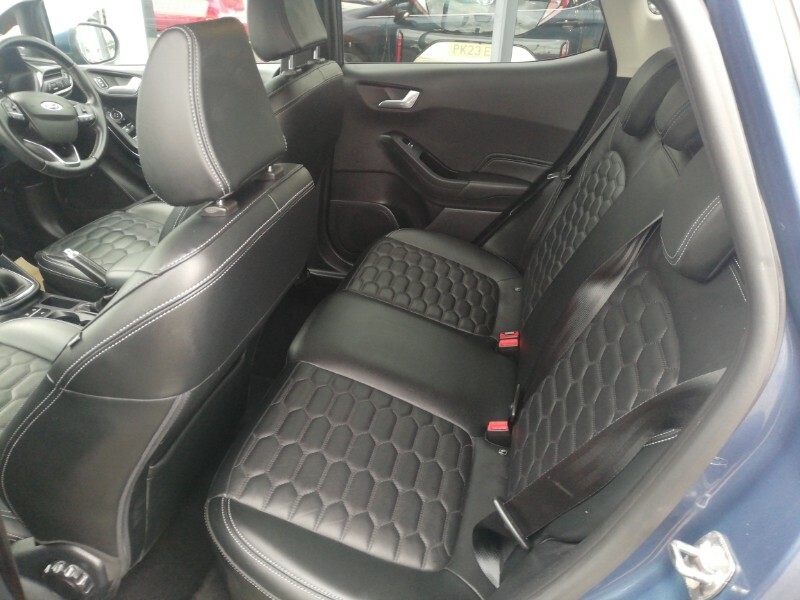 Ford Fiesta Fiesta St-2 T Red #6